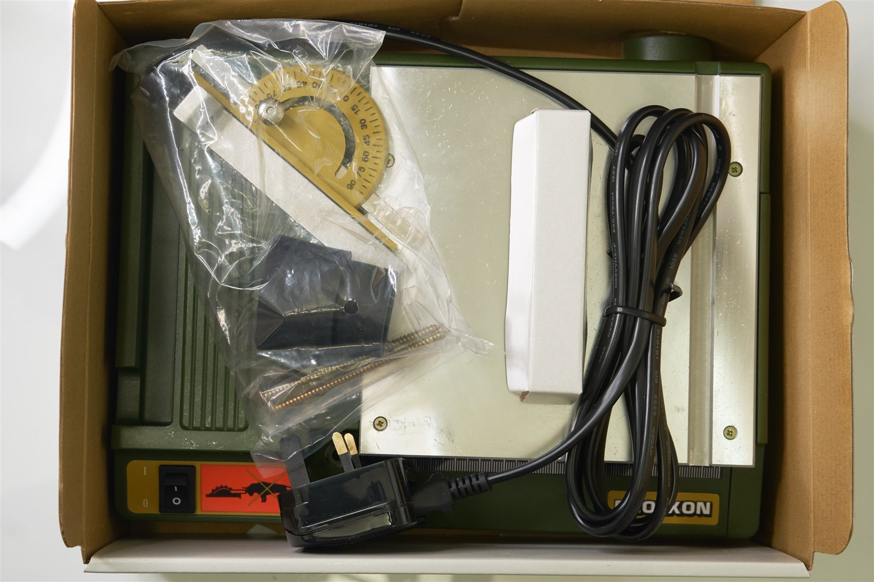 Convert 240 mm to Inches: Easy and Accurate Conversion Guide