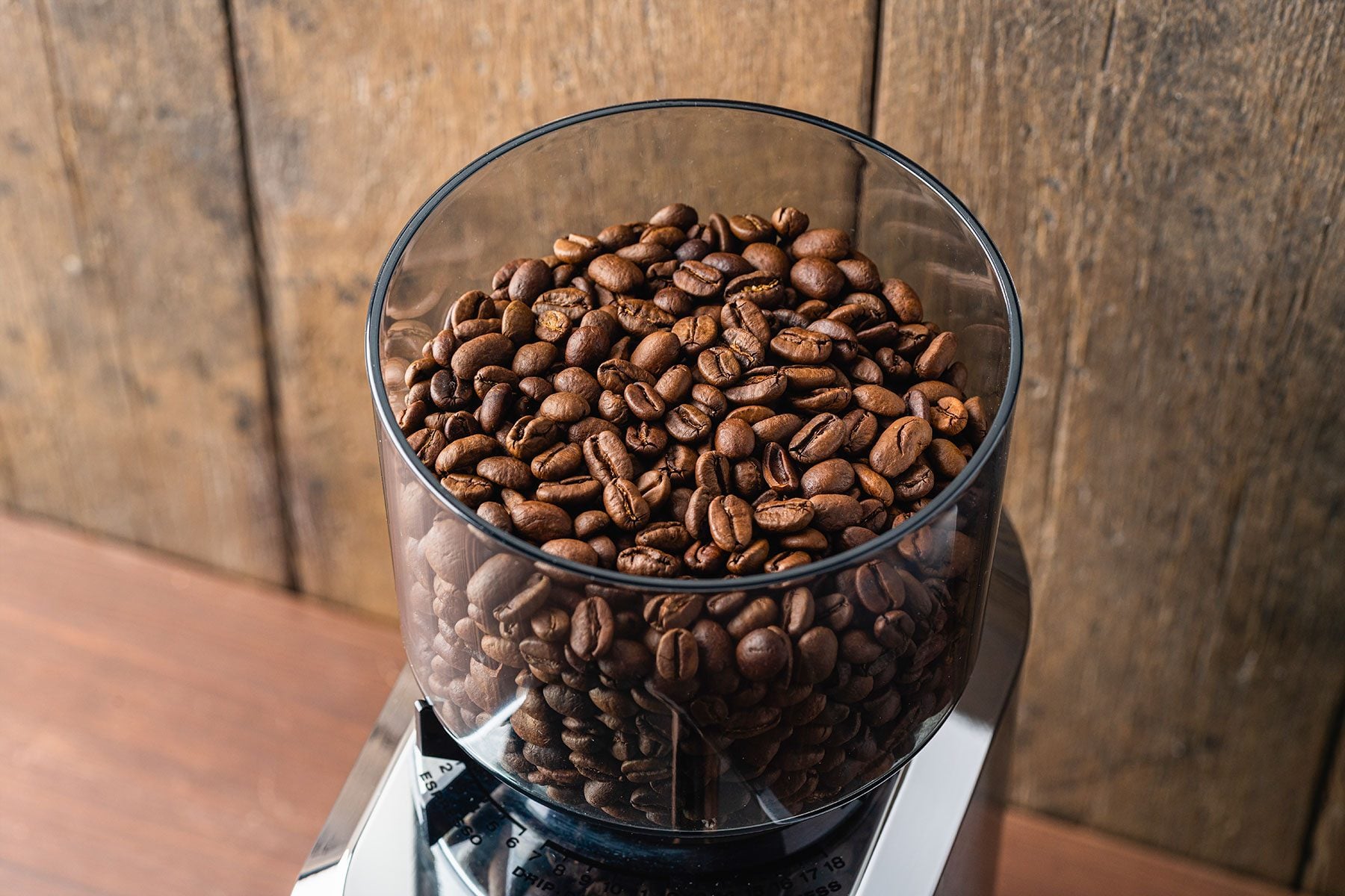 How To Pick The Best Method For Grinding Coffee Beans At Home