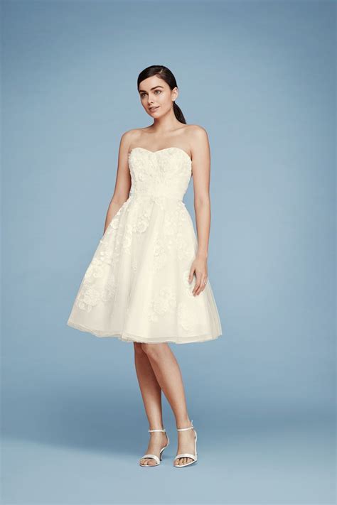 Casual Bridal Gowns: Chic Wedding Trends Revealed