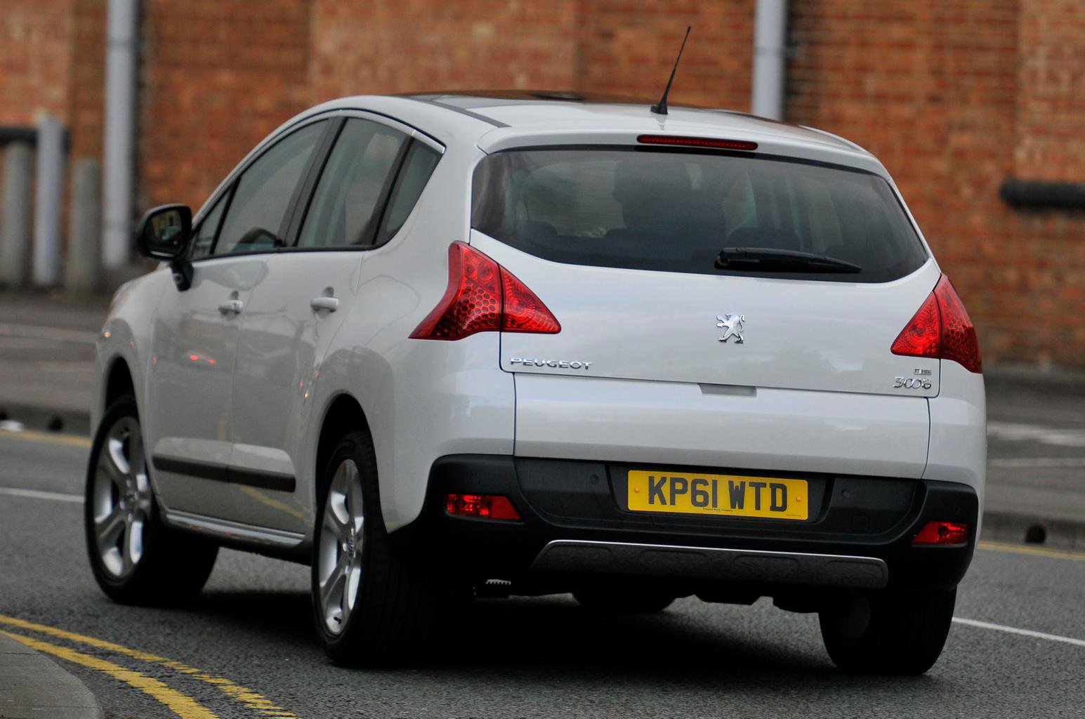 5 Common Problems With Peugeot 3008 Every Owner Should Know