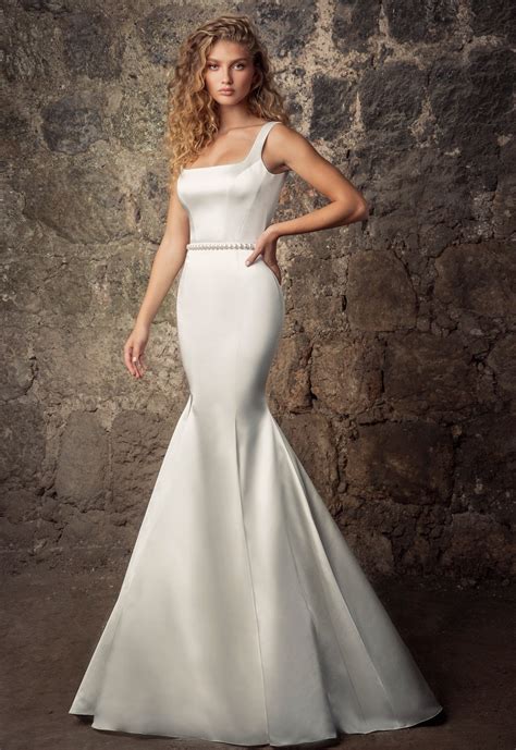 Best Designer Mermaid Wedding Gowns Revealed!