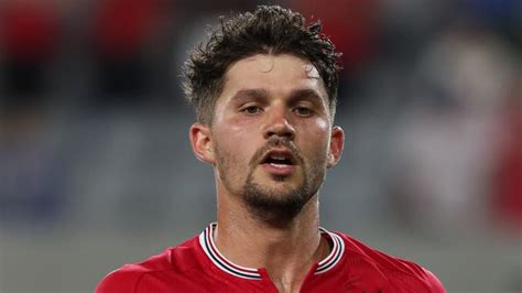 Jordan Davies: Rise to Fame Uncovered