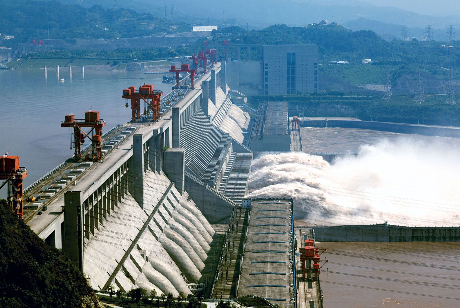 Building The Largest World Dam: A Look At Recordbreaking Infrastructure