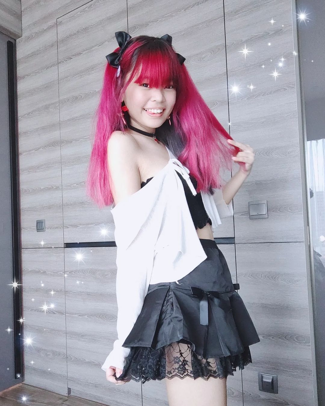 Name Tattoos On The Hand