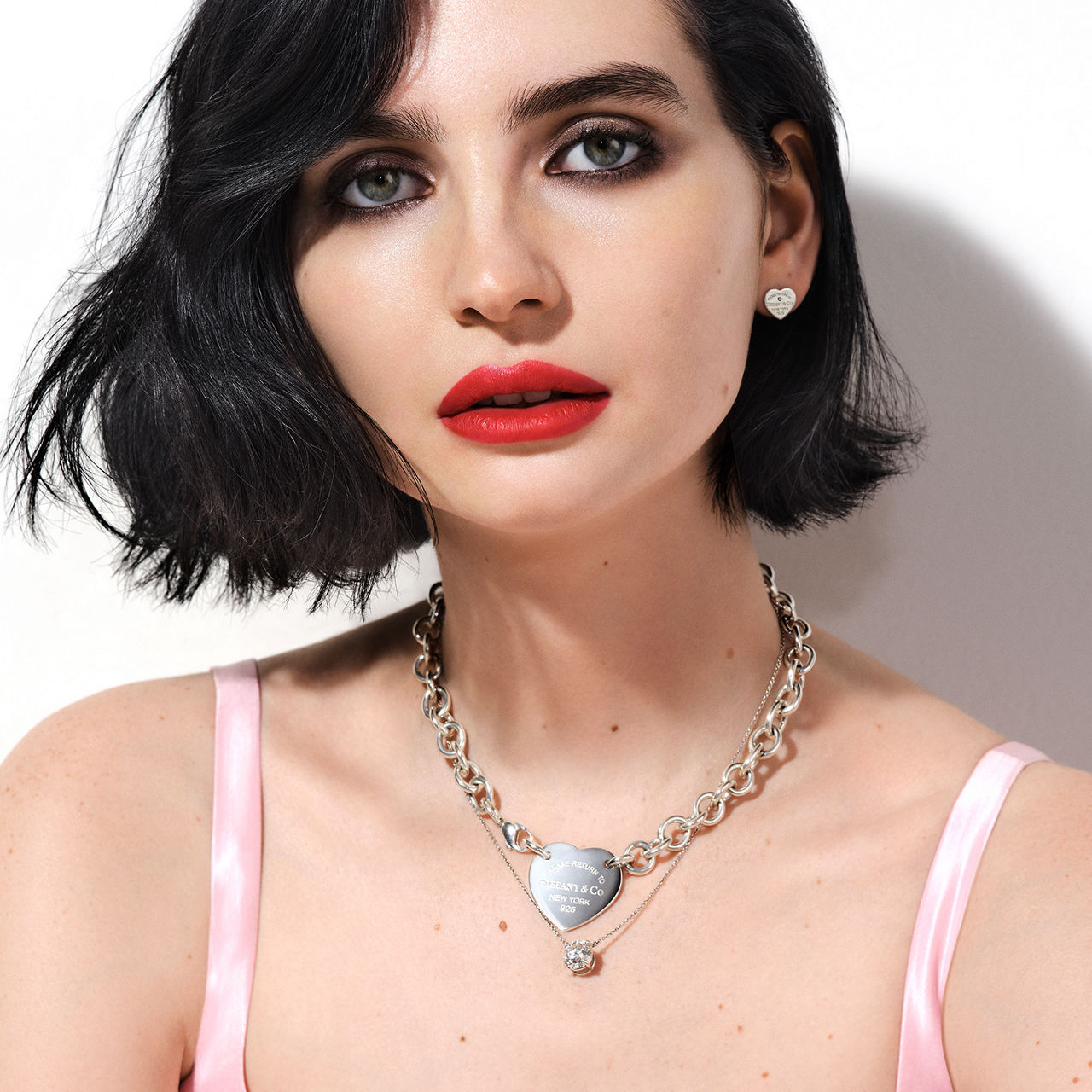 Pink Dresses for Wedding Guests: Chic Choices!