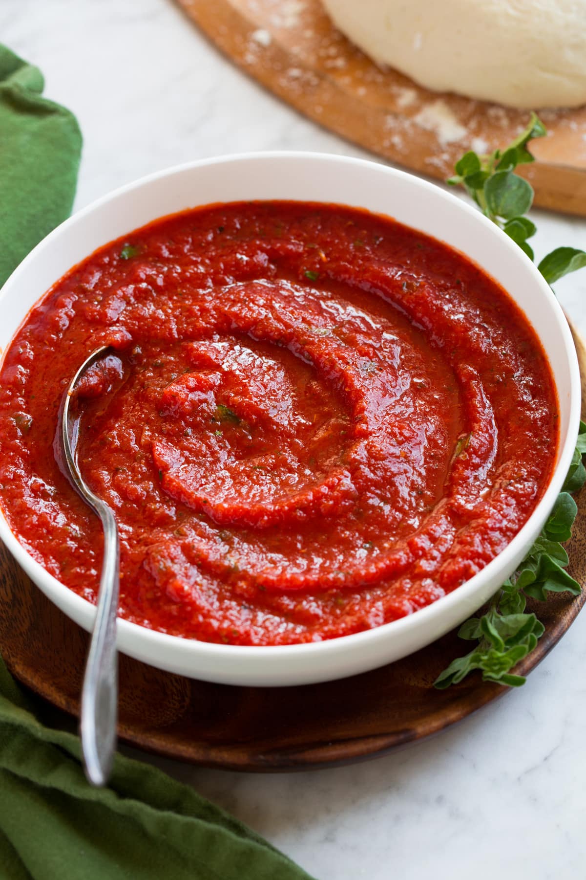 Raw Vs Cooked Pizza Sauce: Which Is Actually Better?