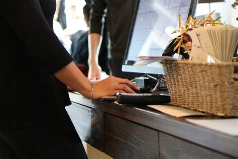 Third Shift Hiring: Unlock Untapped Talent Pools Now