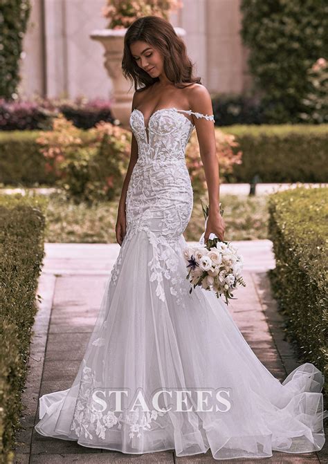 Elegant Trumpet Dress Style Guide
