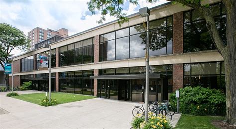 UIC Student Center West: Discover Hidden Campus Gems