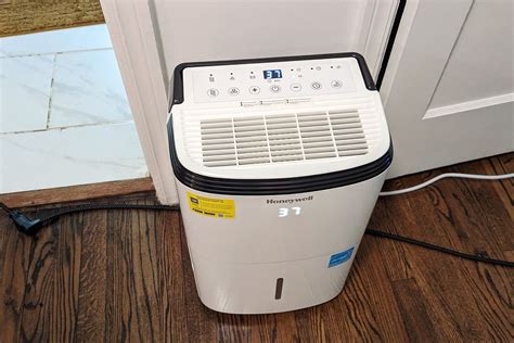 When To Use Dehumidifier