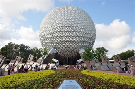 Who Designed Epcot Center